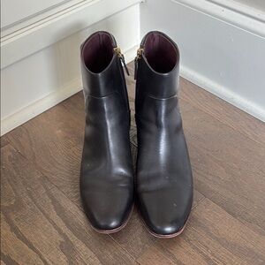 Chic Black Leather Ankle Boots